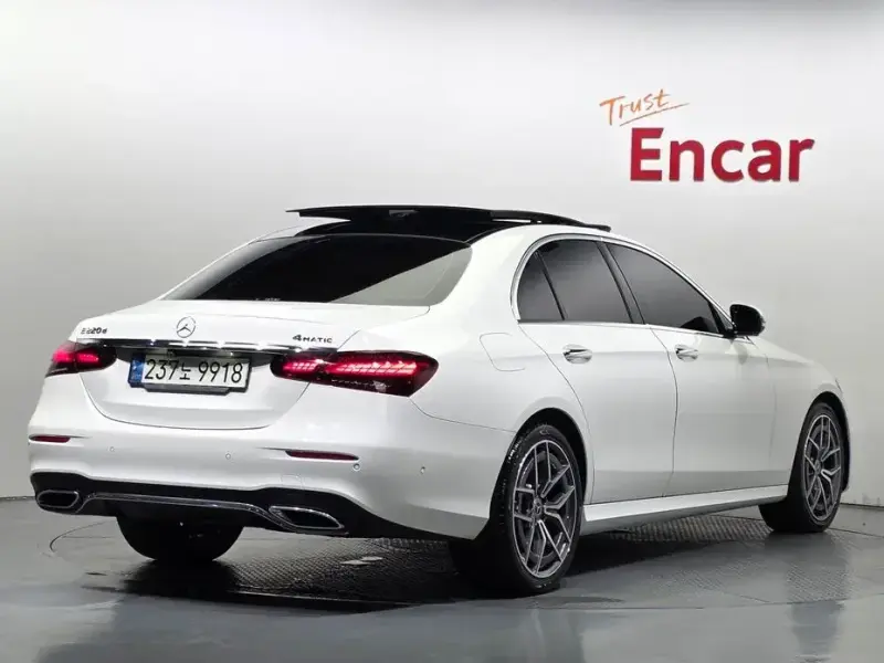 2021 Mercedes-Benz E-Класс с пробегом 82 084 км