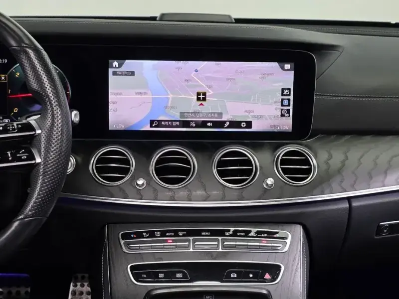 2021 Mercedes-Benz E-Класс с пробегом 82 084 км