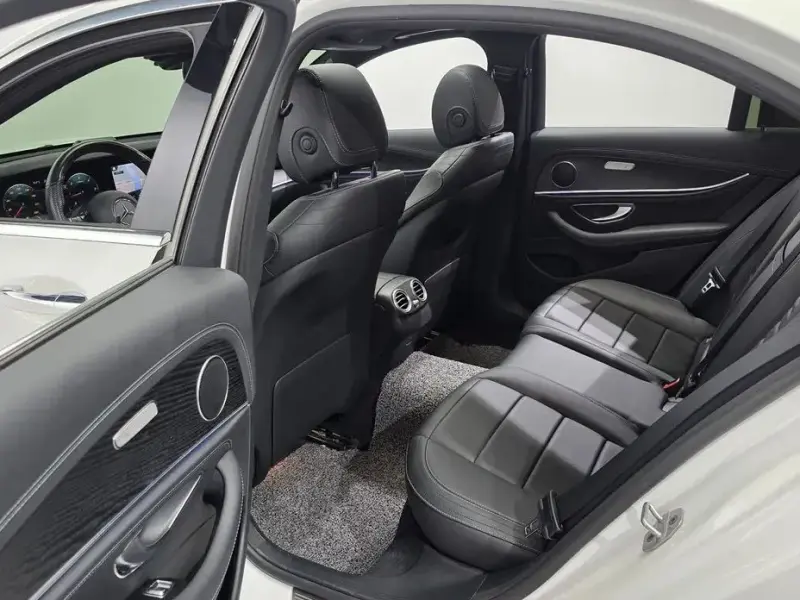 2021 Mercedes-Benz E-Класс с пробегом 82 084 км