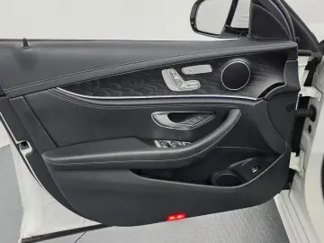 2021 Mercedes-Benz E-Класс с пробегом 82 084 км
