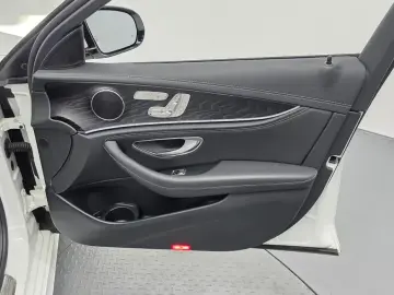 2021 Mercedes-Benz E-Класс с пробегом 82 084 км