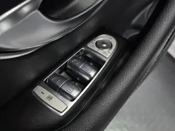 2021 Mercedes-Benz E-Класс с пробегом 82 084 км