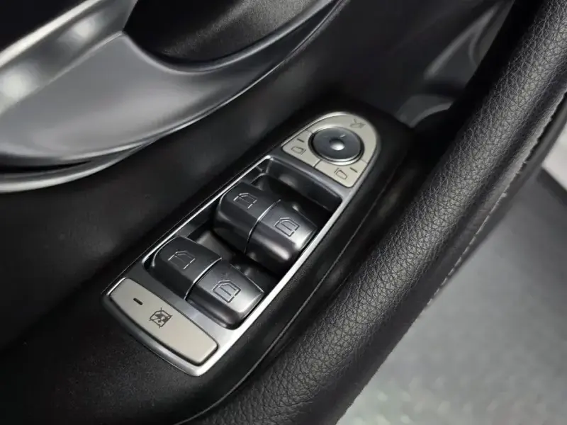 2021 Mercedes-Benz E-Класс с пробегом 82 084 км
