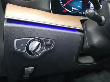 2022 Mercedes-Benz E-Класс с пробегом 28 678 км