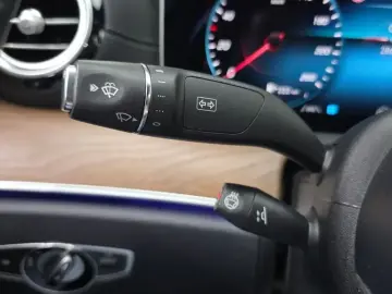 2022 Mercedes-Benz E-Класс с пробегом 28 678 км