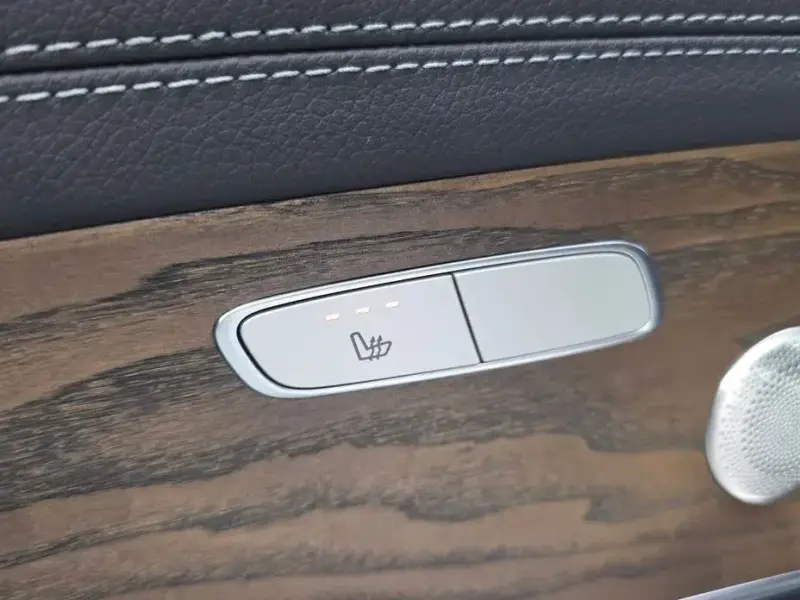 2022 Mercedes-Benz E-Класс с пробегом 28 678 км