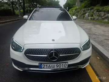 2023 Mercedes-Benz E-Класс с пробегом 33 308 км
