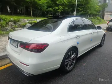 2023 Mercedes-Benz E-Класс с пробегом 33 308 км