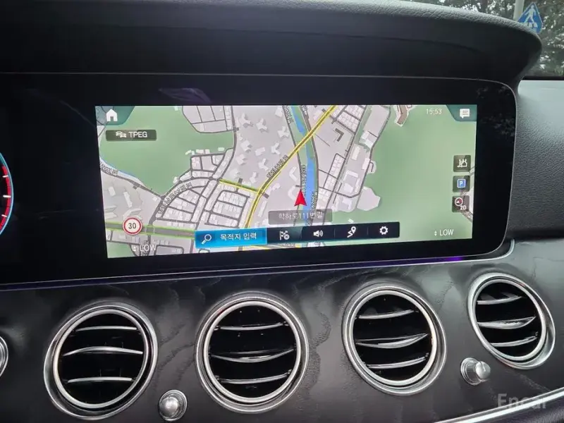 2023 Mercedes-Benz E-Класс с пробегом 33 308 км