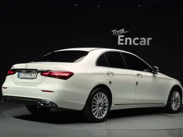 2023 Mercedes-Benz E-Класс с пробегом 31 736 км