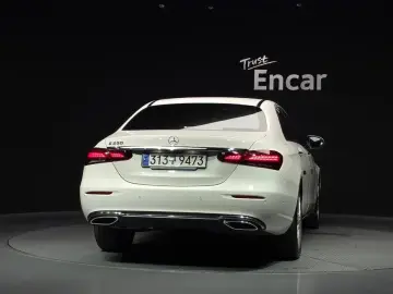2023 Mercedes-Benz E-Класс с пробегом 31 736 км