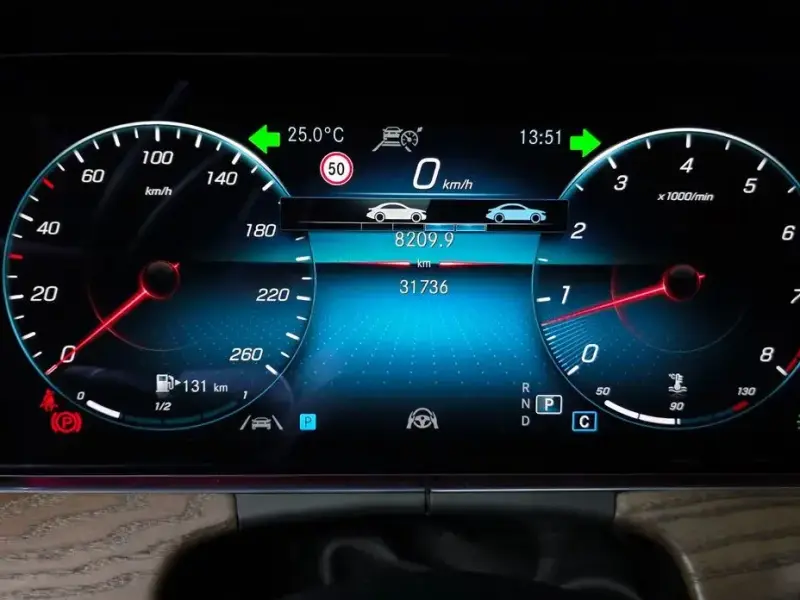 2023 Mercedes-Benz E-Класс с пробегом 31 736 км