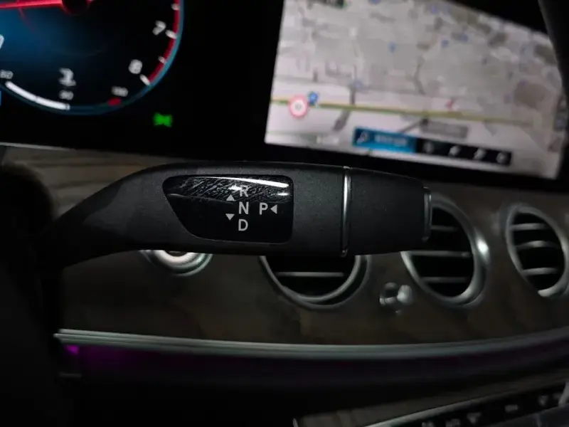 2023 Mercedes-Benz E-Класс с пробегом 31 736 км