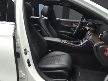 2023 Mercedes-Benz E-Класс с пробегом 31 736 км