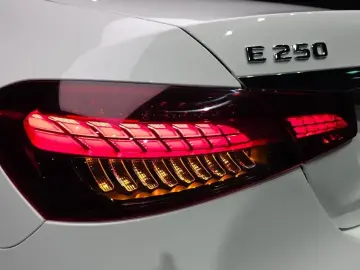 2023 Mercedes-Benz E-Класс с пробегом 31 736 км