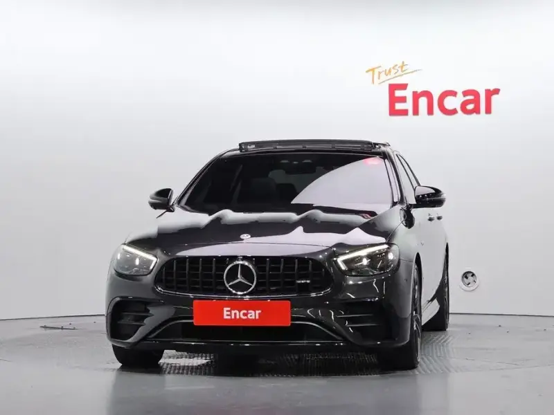 2023 Mercedes-Benz E-Класс с пробегом 61 268 км