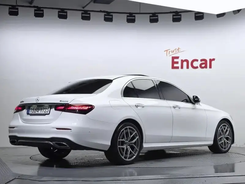 2021 Mercedes-Benz E-Класс с пробегом 50 106 км