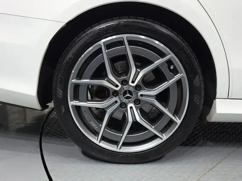 2021 Mercedes-Benz E-Класс с пробегом 50 106 км