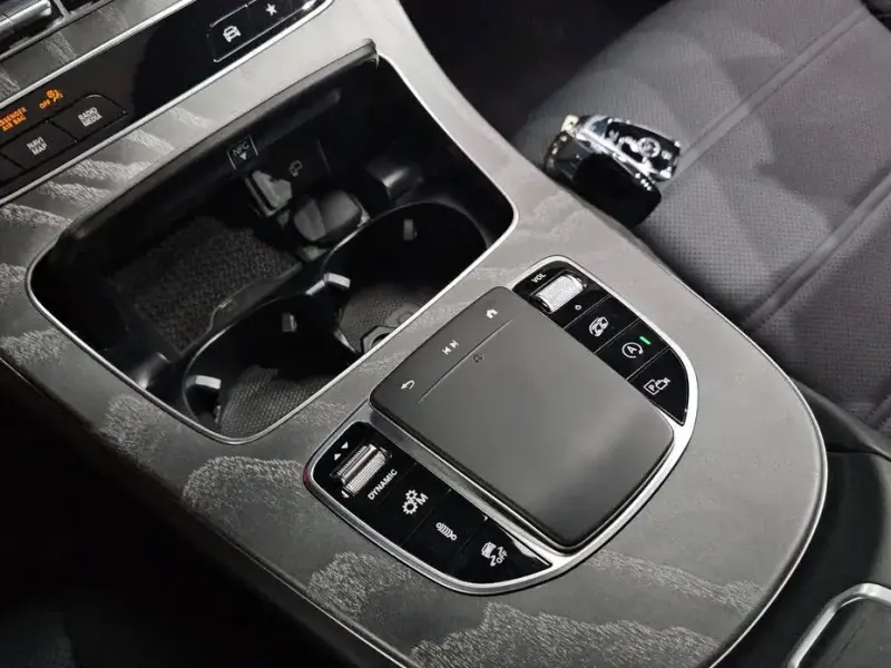 2023 Mercedes-Benz E-Класс с пробегом 61 268 км