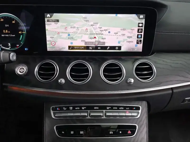 2021 Mercedes-Benz E-Класс с пробегом 50 106 км