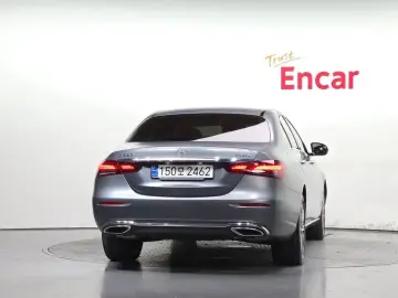 2022 Mercedes-Benz E-Класс с пробегом 28 843 км