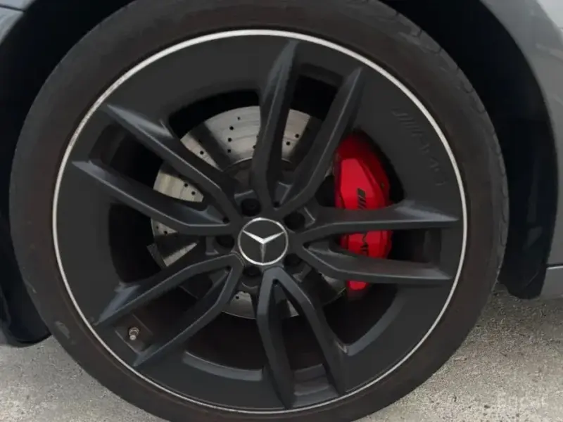 2023 Mercedes-Benz E-Класс с пробегом 7 108 км