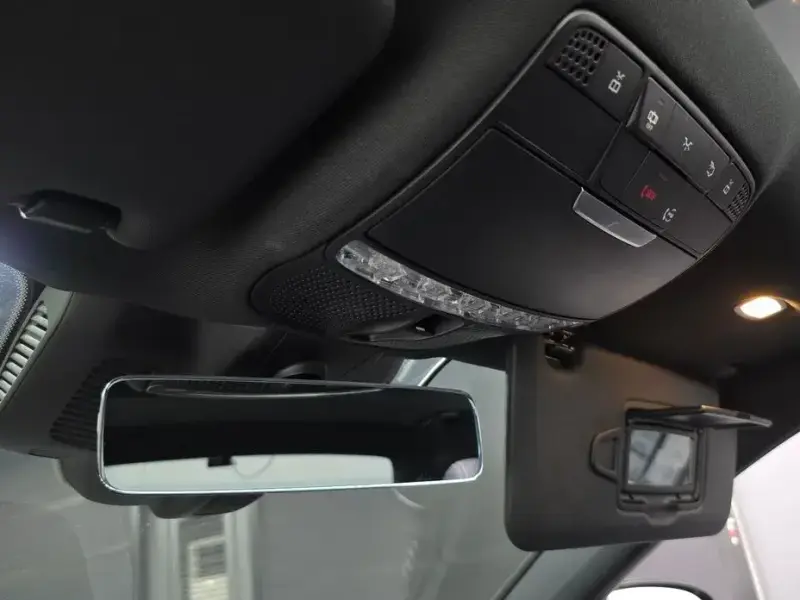 2022 Mercedes-Benz E-Класс с пробегом 28 843 км