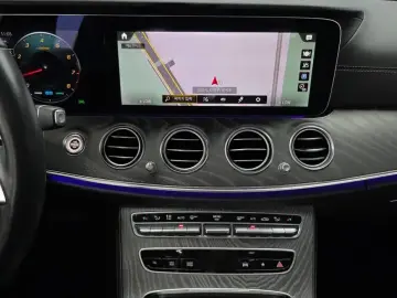 2022 Mercedes-Benz E-Класс с пробегом 28 843 км
