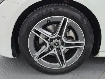 2022 Mercedes-Benz E-Класс с пробегом 13 914 км