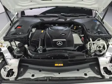 2022 Mercedes-Benz E-Класс с пробегом 13 914 км