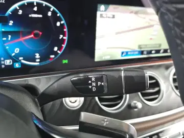 2022 Mercedes-Benz E-Класс с пробегом 13 914 км