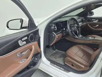 2022 Mercedes-Benz E-Класс с пробегом 13 914 км