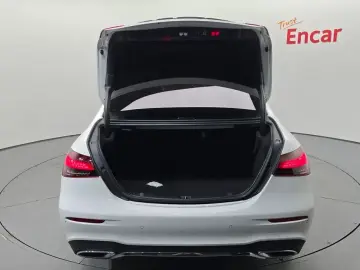 2022 Mercedes-Benz E-Класс с пробегом 13 914 км