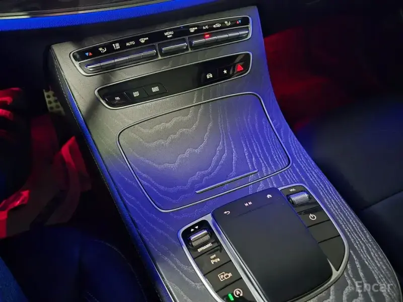 2021 Mercedes-Benz E-Класс с пробегом 70 500 км