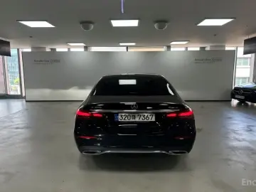 2022 Mercedes-Benz E-Класс с пробегом 46 399 км