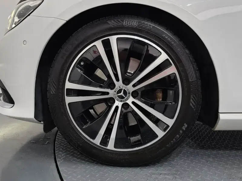 2021 Mercedes-Benz E-Класс с пробегом 97 878 км