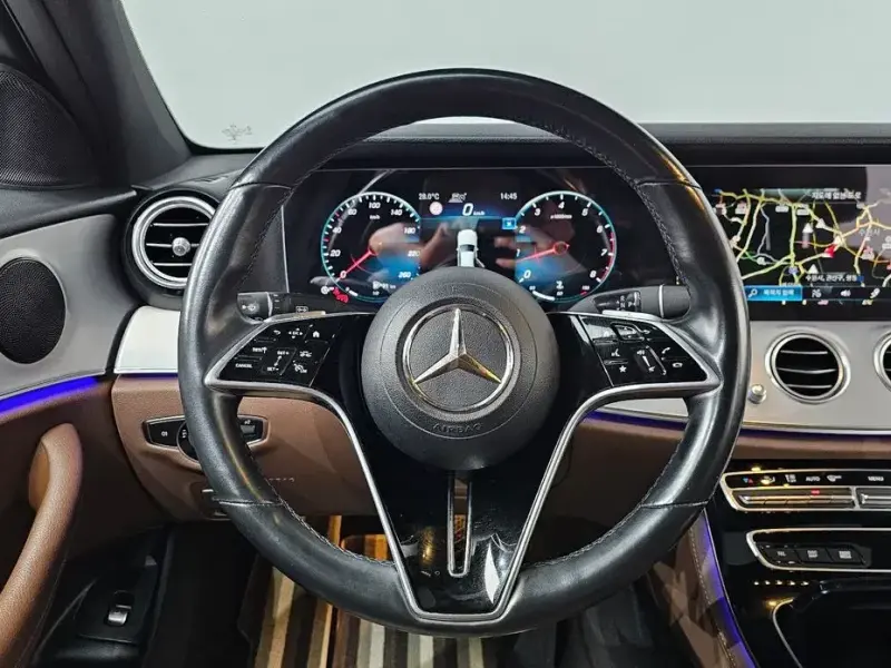 2021 Mercedes-Benz E-Класс с пробегом 97 878 км