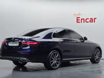 2022 Mercedes-Benz E-Класс с пробегом 56 309 км