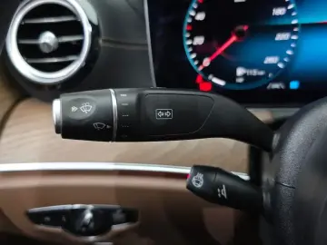 2022 Mercedes-Benz E-Класс с пробегом 56 309 км