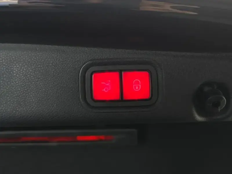 2022 Mercedes-Benz E-Класс с пробегом 56 309 км