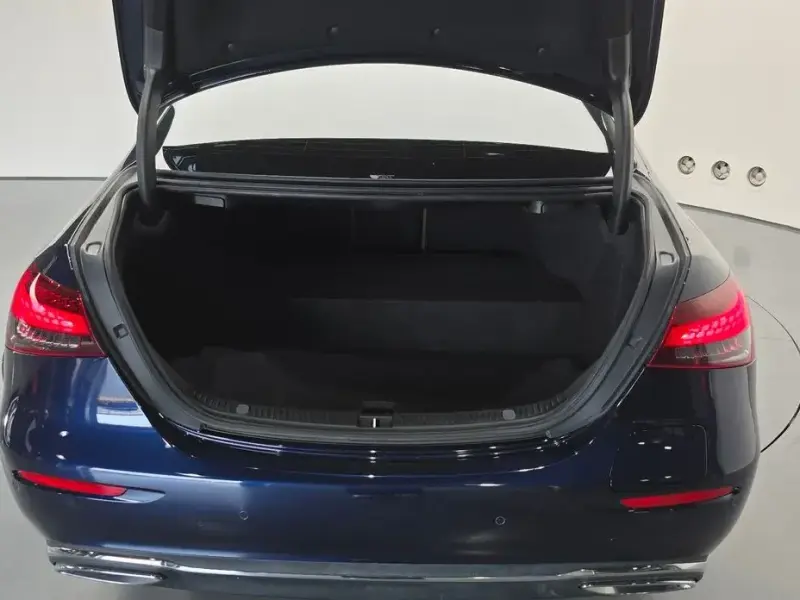 2022 Mercedes-Benz E-Класс с пробегом 56 309 км