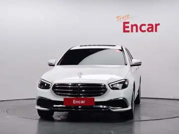 2023 Mercedes-Benz E-Класс с пробегом 19 450 км