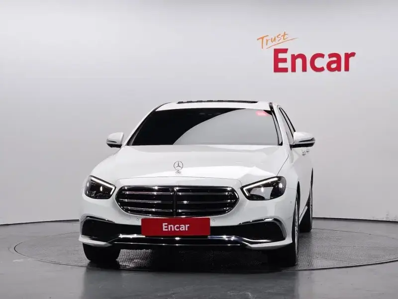 2023 Mercedes-Benz E-Класс с пробегом 19 450 км