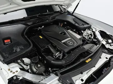 2023 Mercedes-Benz E-Класс с пробегом 19 450 км