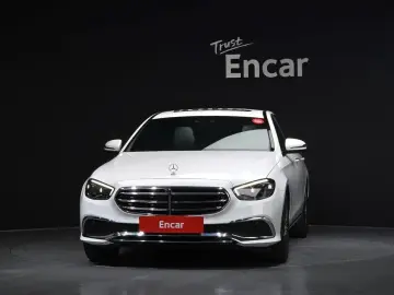 2022 Mercedes-Benz E-Класс с пробегом 55 670 км