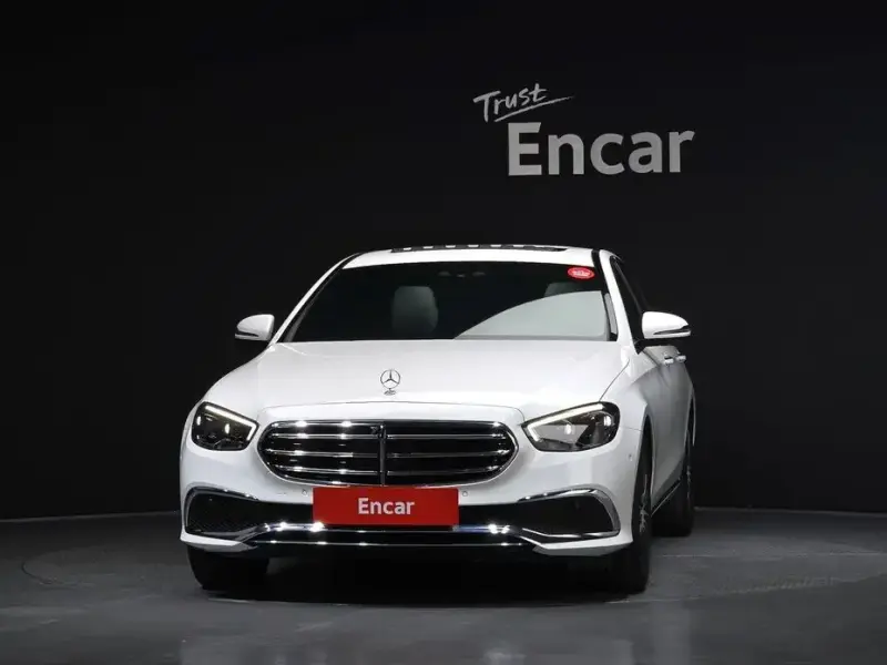 2022 Mercedes-Benz E-Класс с пробегом 55 670 км