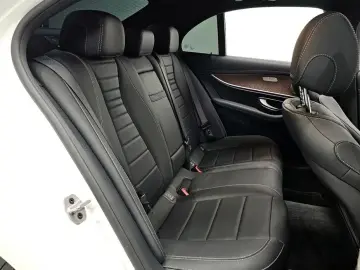 2023 Mercedes-Benz E-Класс с пробегом 19 450 км