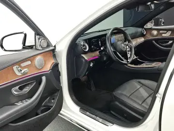 2023 Mercedes-Benz E-Класс с пробегом 19 450 км