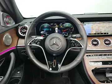 2023 Mercedes-Benz E-Класс с пробегом 19 450 км