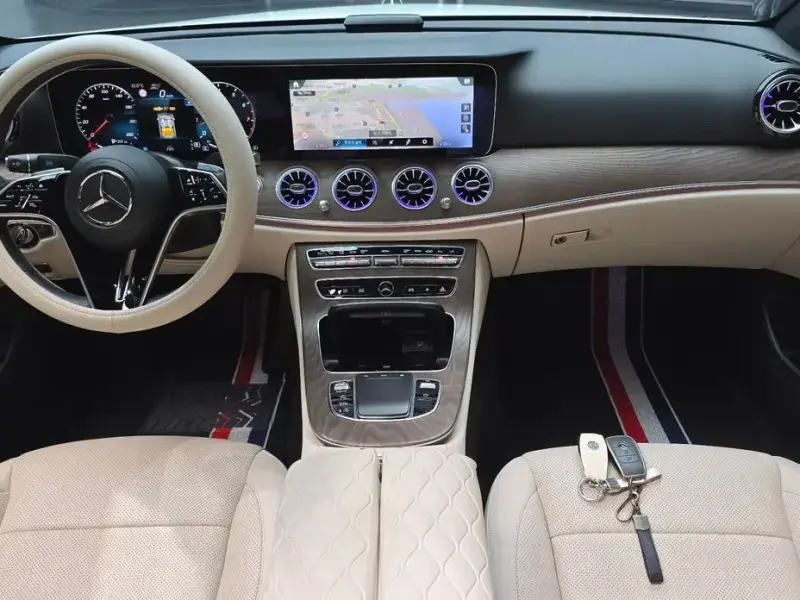 2022 Mercedes-Benz E-Класс с пробегом 55 670 км